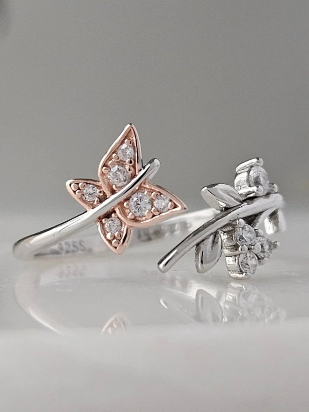 Butterfly Ring, 925 Sterling Silver Charmed Aroma Wanderlust Ring - Picture 3 of 5